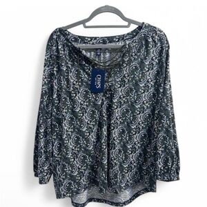 *NWT* Chaps green paisley flowy top